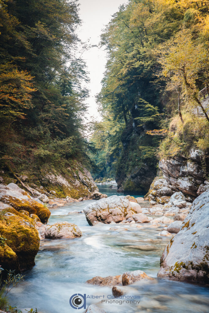 Tolmin Gorge (Tolminska Korita) en el Parque Nacional Triglav, Eslovenia.