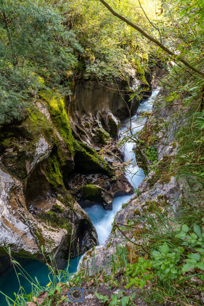 Tolmin Gorge (Tolminska Korita) en el Parque Nacional Triglav, Eslovenia.