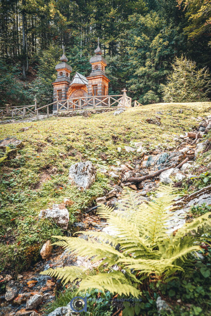Capilla Rusa (Ruska kapelica) situada en el Paso Vršič de los Alpes Julianos, en Eslovenia.